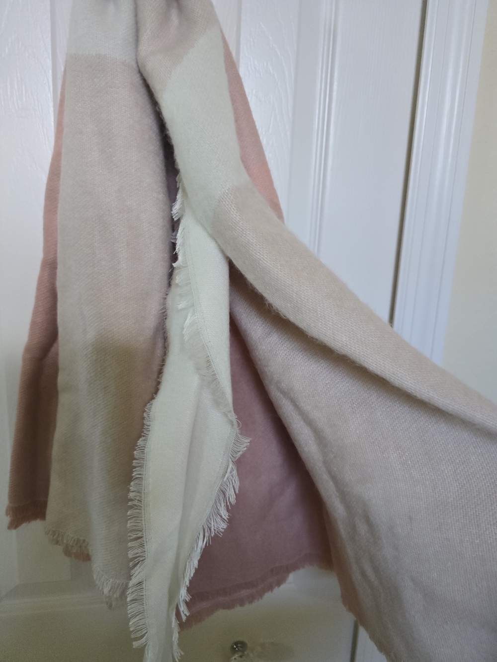 LC Lauren Conrad Blush Pink and Cream Fringe Open Cardigan